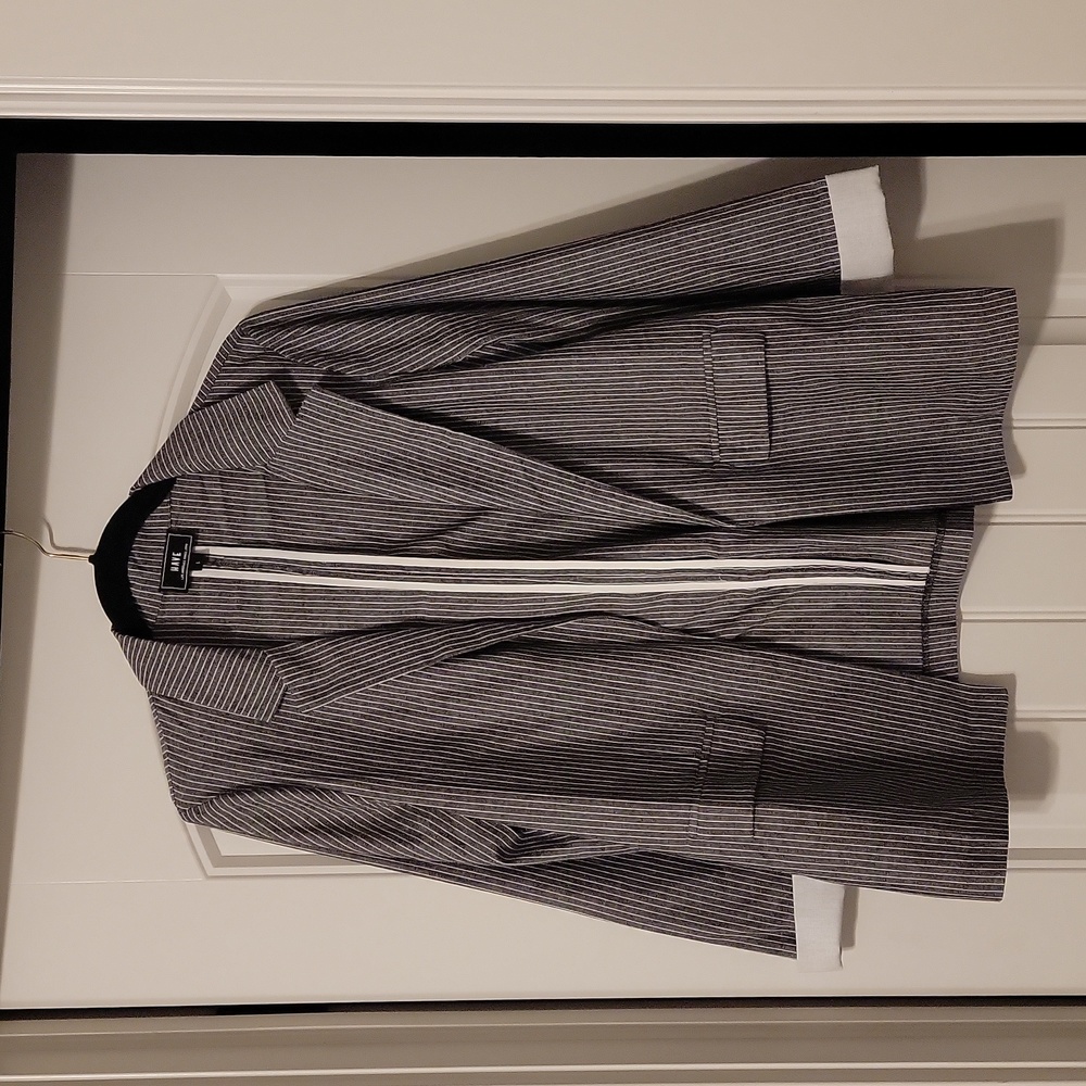 Never worn light weight blazer